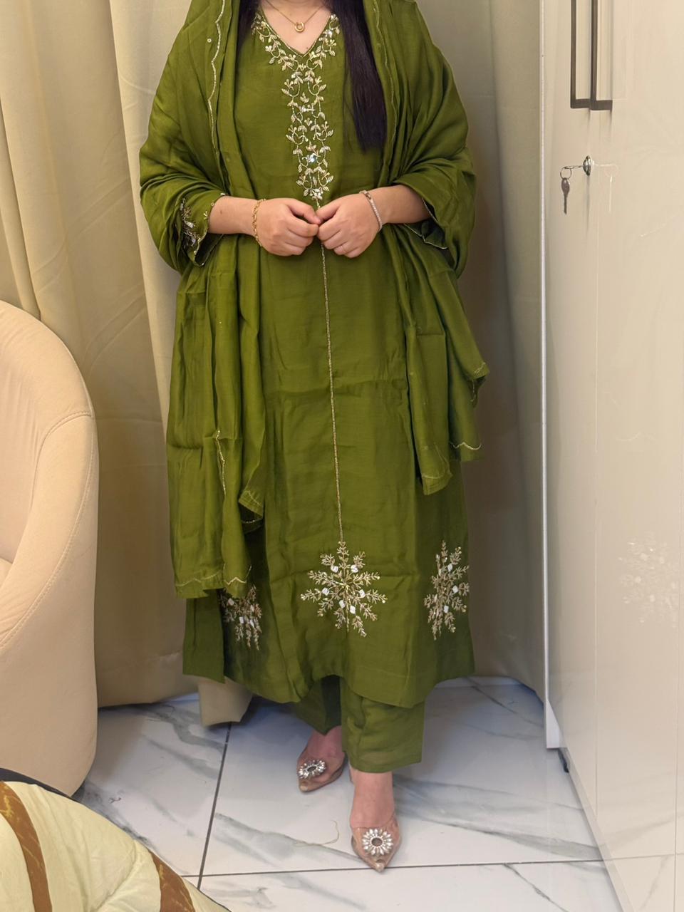 Classic Handwork Mulchanderi Dress Set