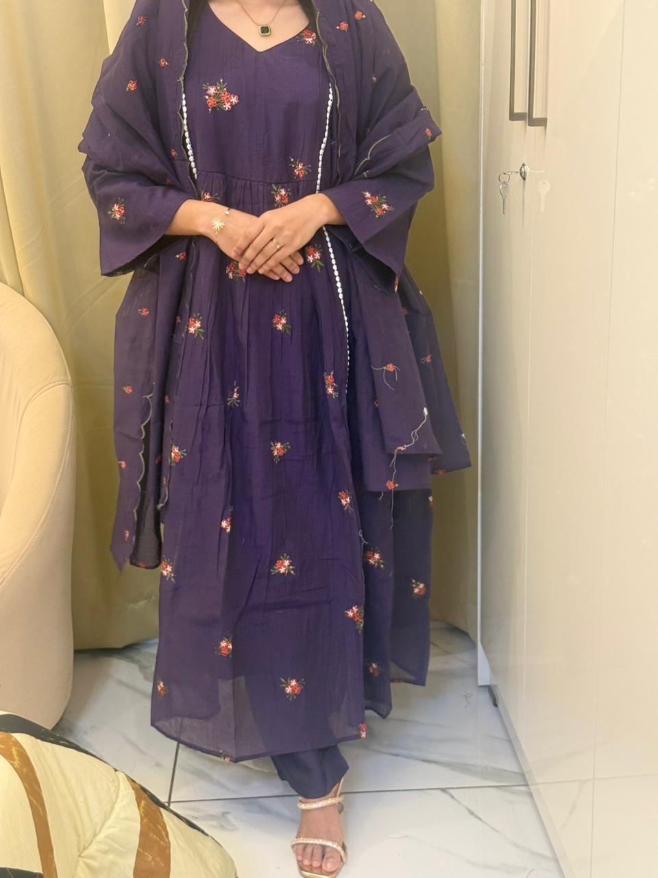 Elegant Mulchanderi Embroidered Dress Set